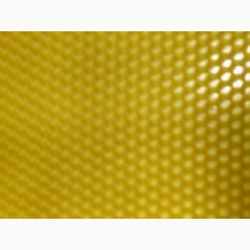 Фото 2. Вощина для пчел Максимум/Полумаксимум из 100 процентного пчелиного воска